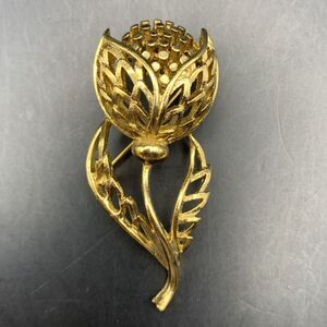 Flower Brooch Pin Gold Tone Elegant Long Stem Open Work Floral Classic Vintage